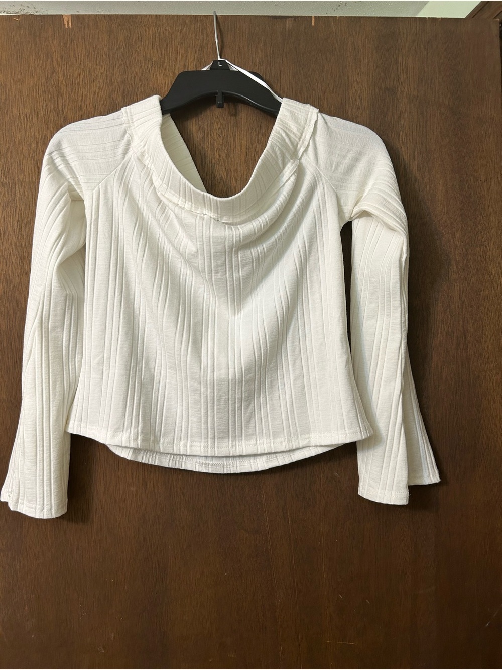 YOINS-Brand New with Tag. White Ribbed Long Sleeve off the shoulder-Top XS